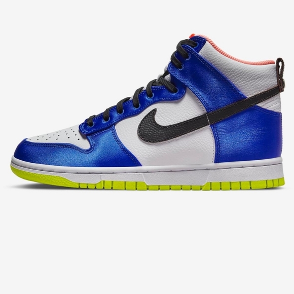 Nike Dunks - Picture 5 of 7